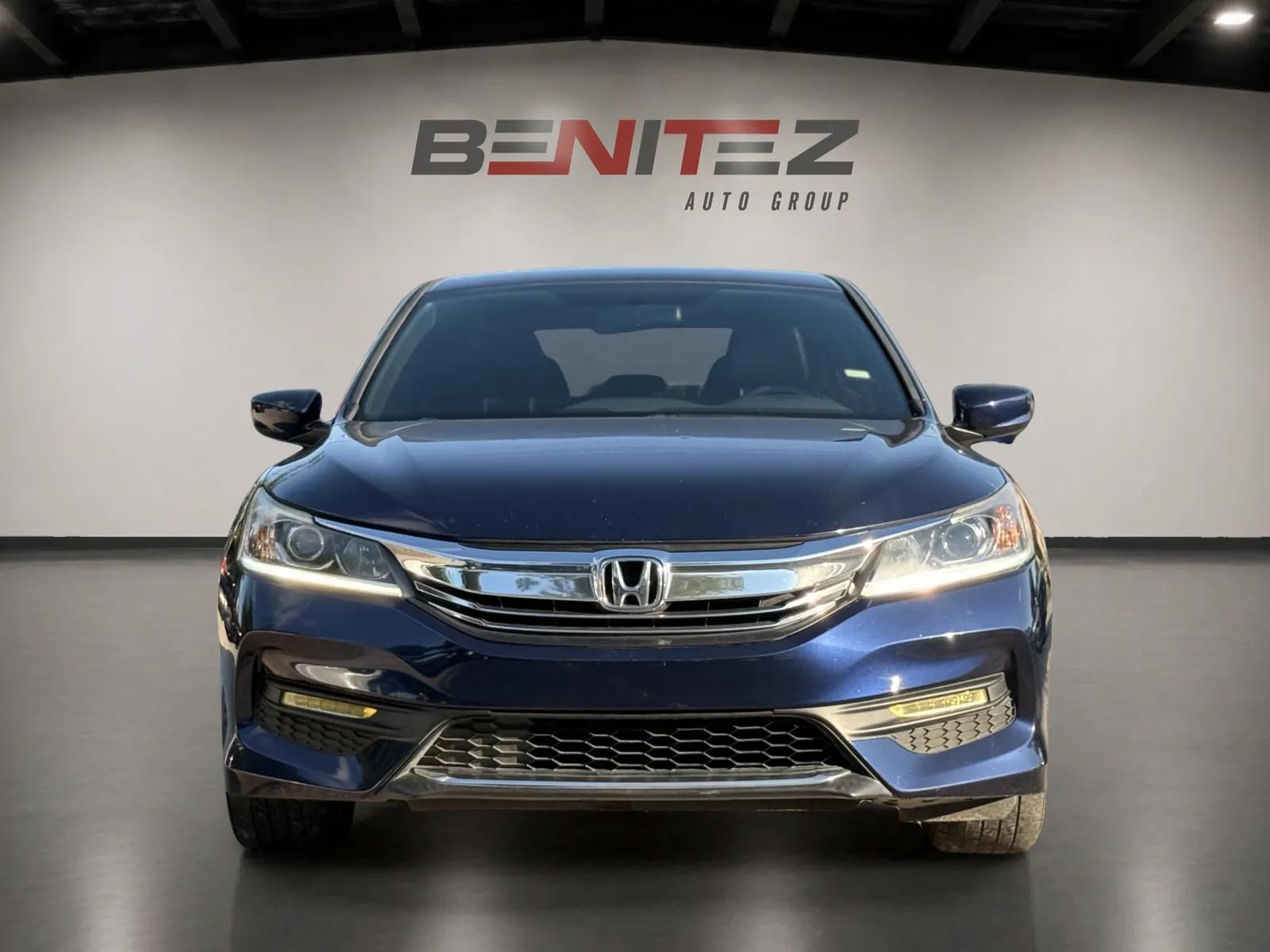 2016 Honda Accord Sport — photo 2