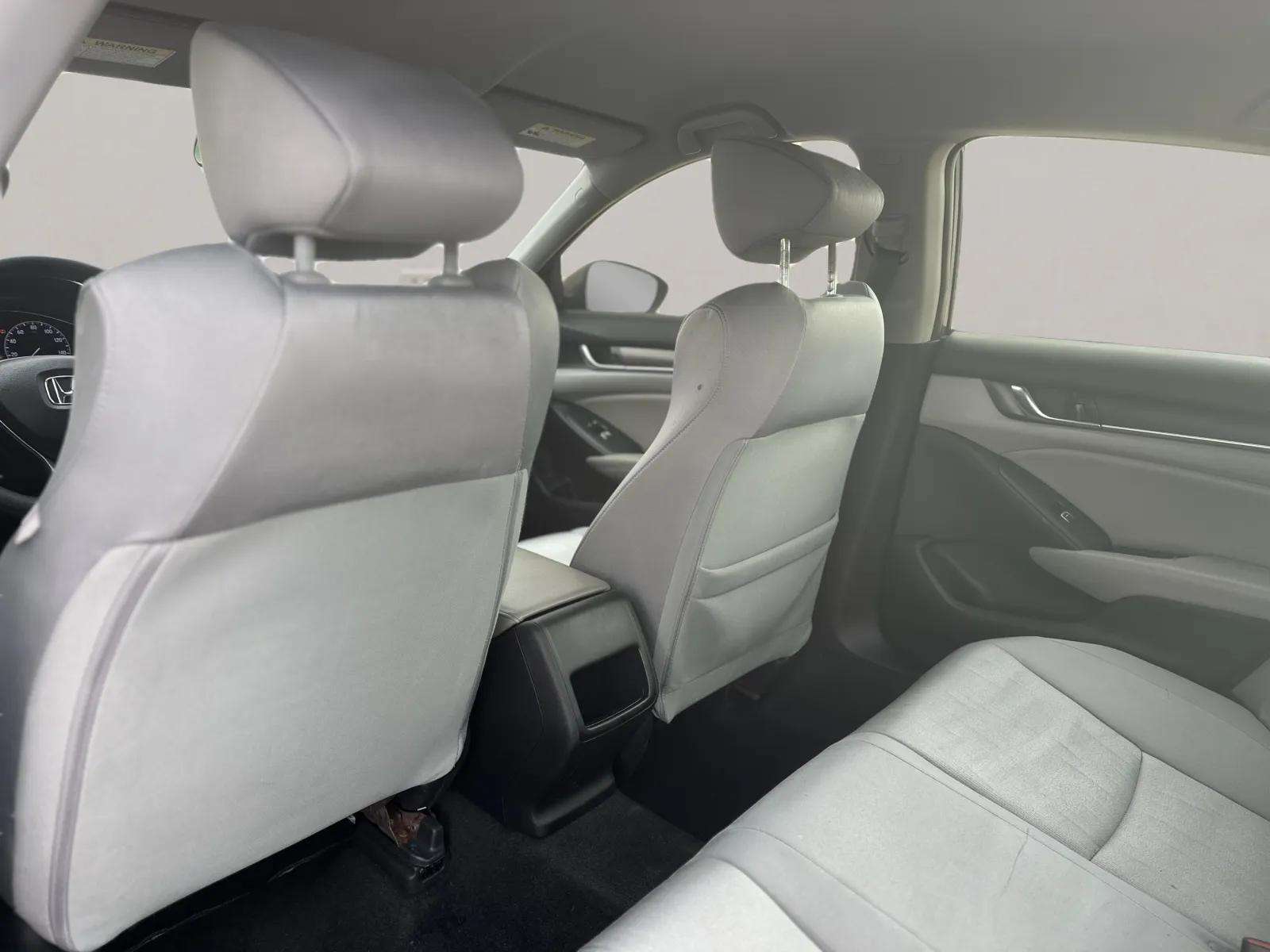 2018 Honda ACCORD 1.5T LX FWD — photo 12