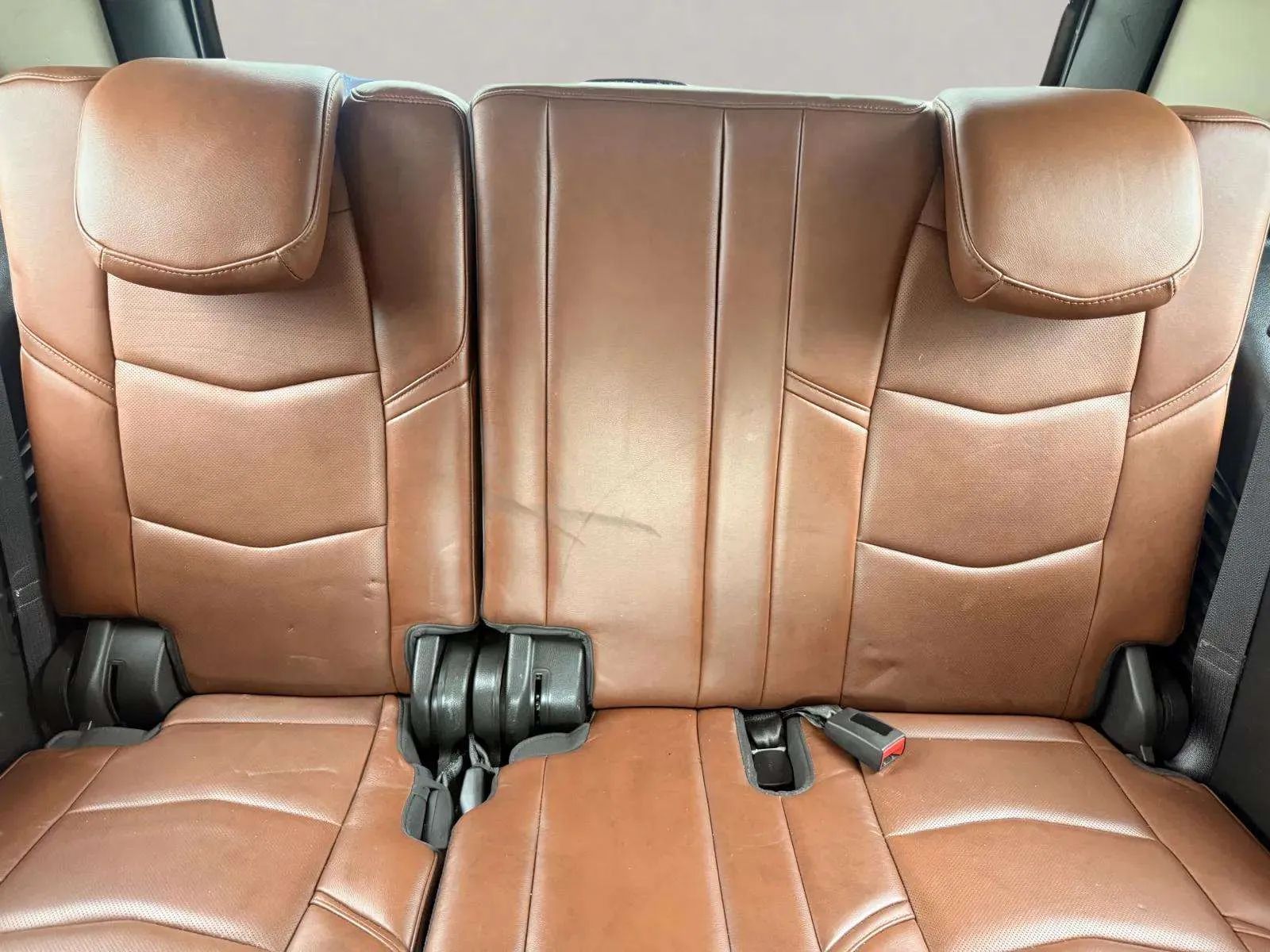 2018 Cadillac Escalade Premium Luxury — photo 32