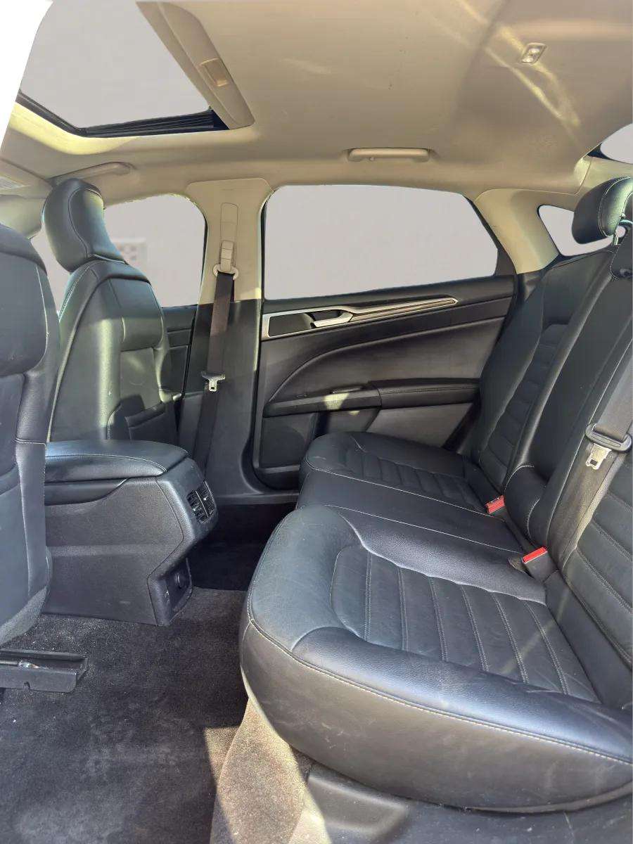 2018 Ford FUSION SE AWD — photo 18