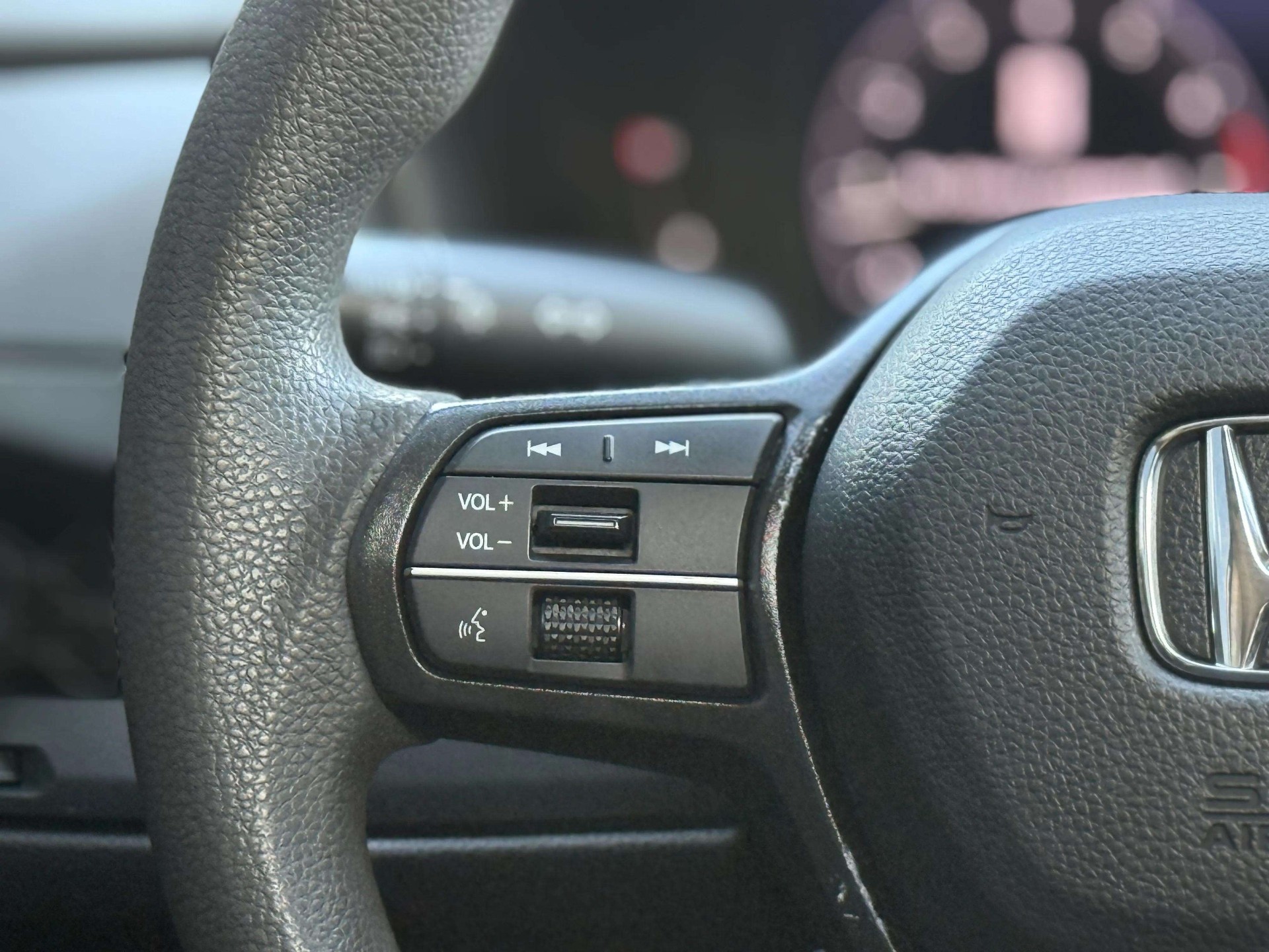 2024 Honda ACCORD EX FWD — photo 37