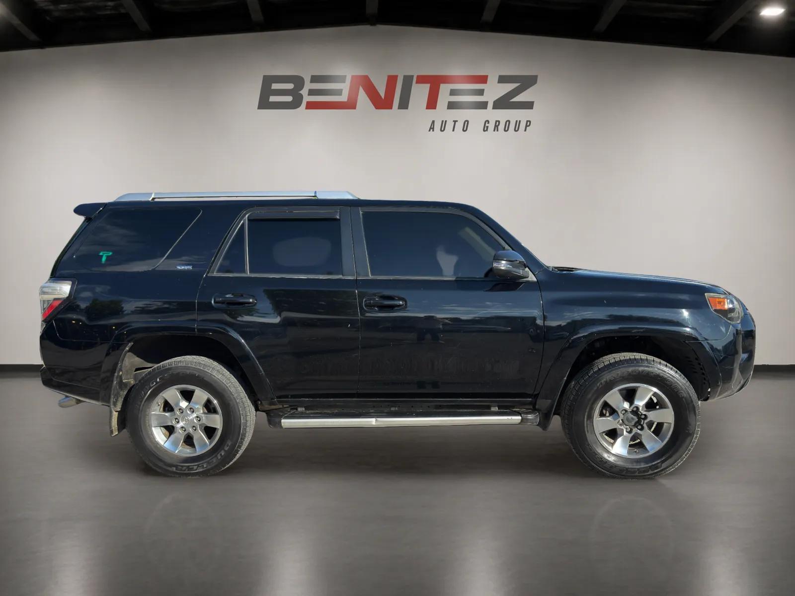 2016 Toyota 4RUNNER SR5 4WD — photo 3