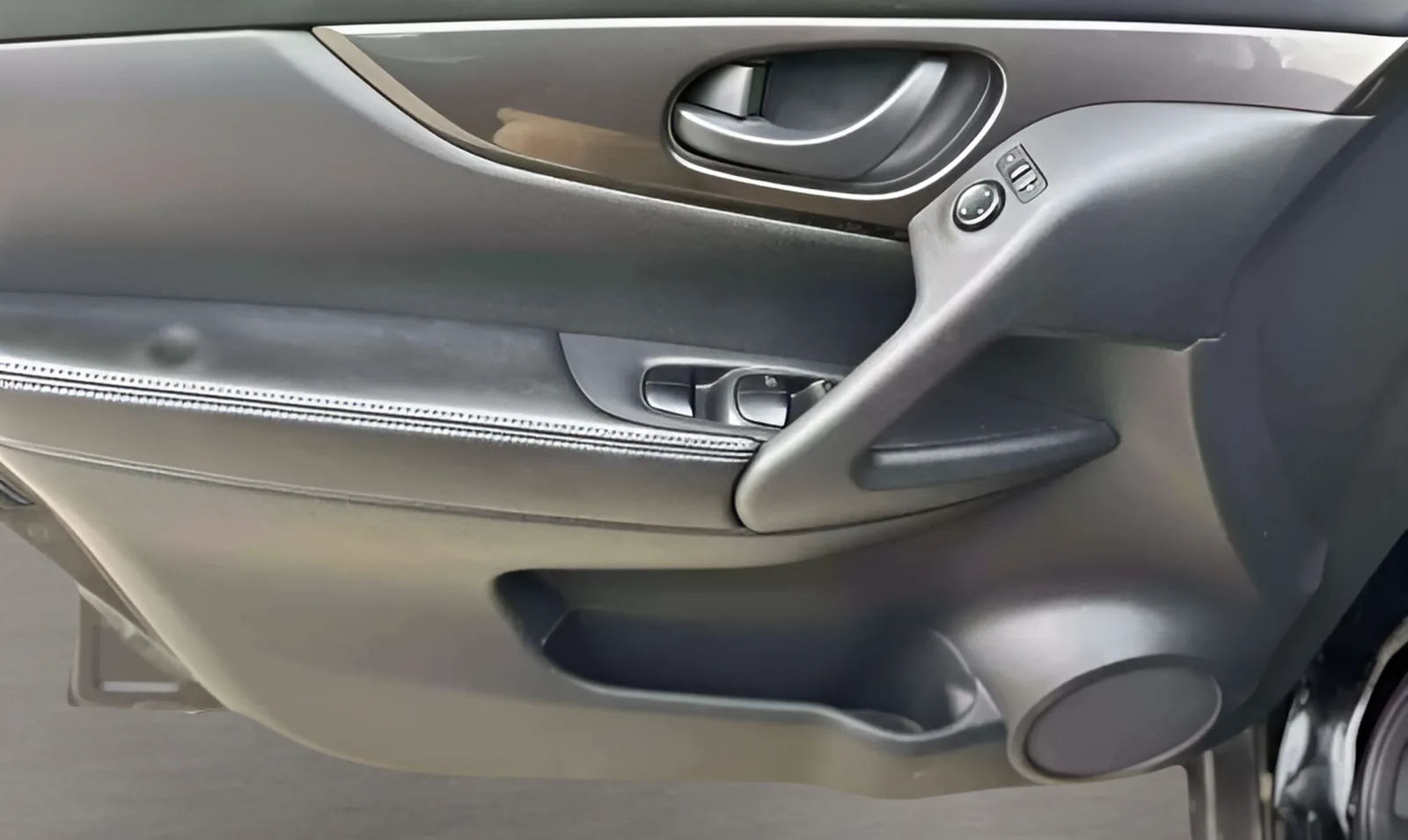 2019 Nissan ROGUE S FWD — photo 10