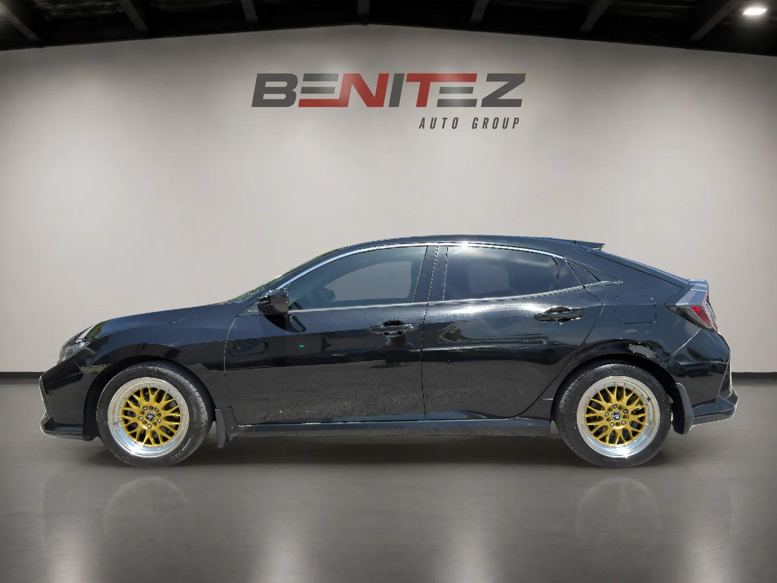 2018 Honda CIVIC EX HATCHBACK 4D — photo 5