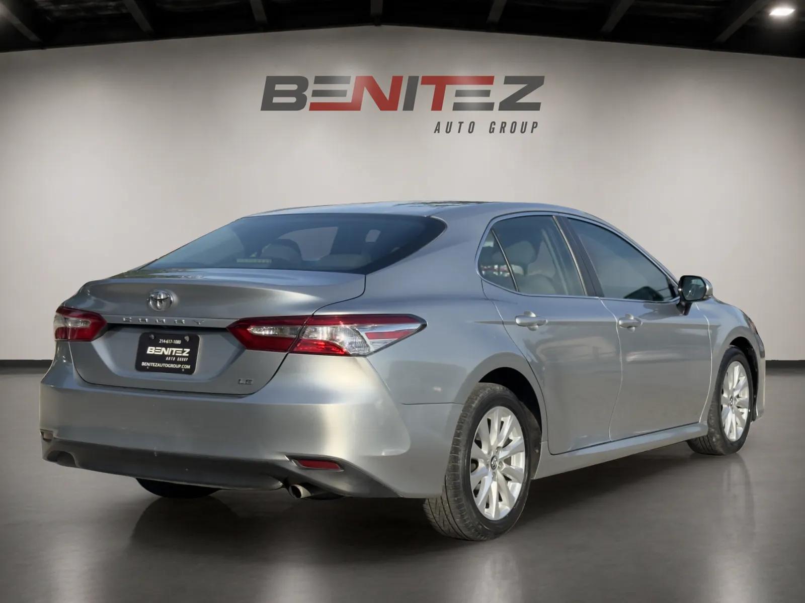 2018 Toyota Camry LE — photo 6