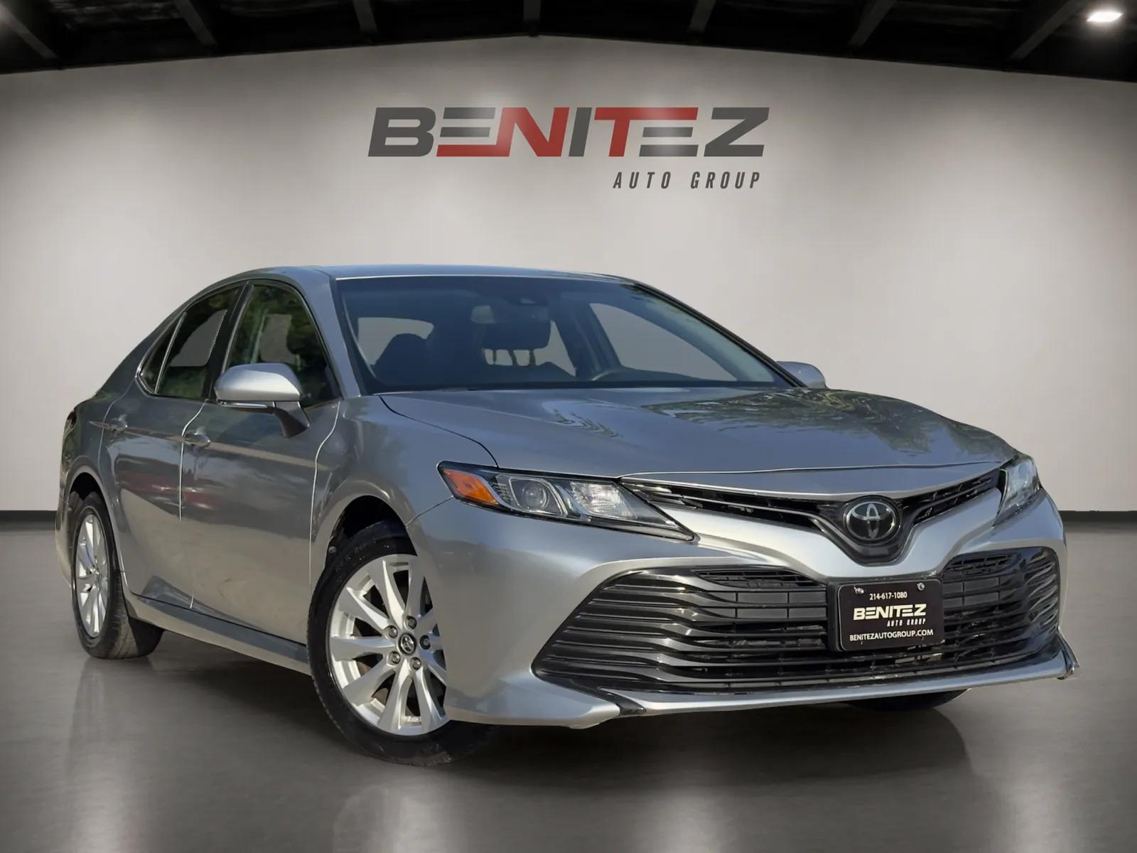 2018 Toyota Camry LE — photo 8