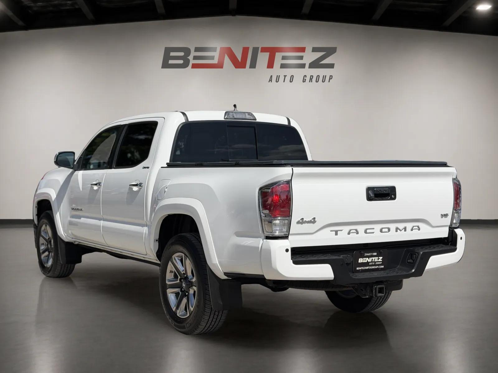 2019 Toyota TACOMA Limited Double Cab 4WD — photo 12