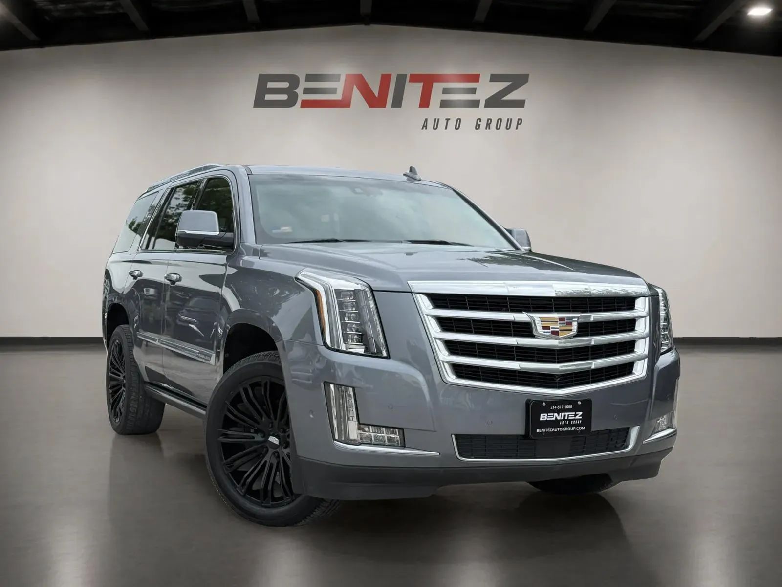 2018 Cadillac Escalade Premium Luxury — photo 3