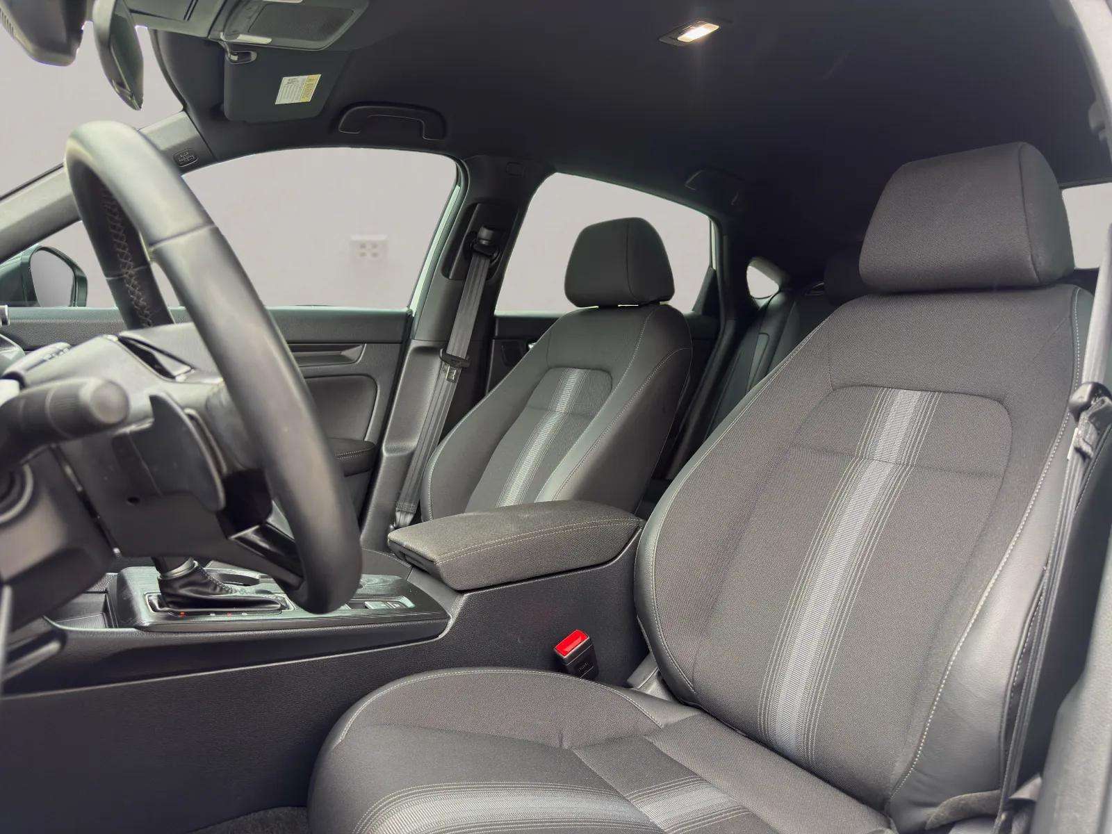 2025 Honda CIVIC HATCHBACK SPORT FWD — photo 11