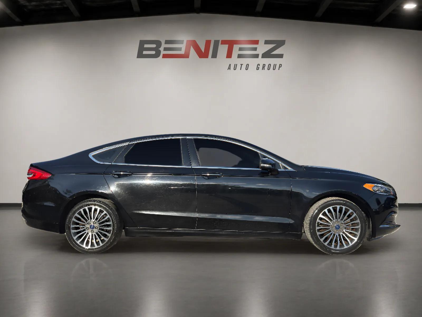 2018 Ford FUSION SE AWD — photo 4