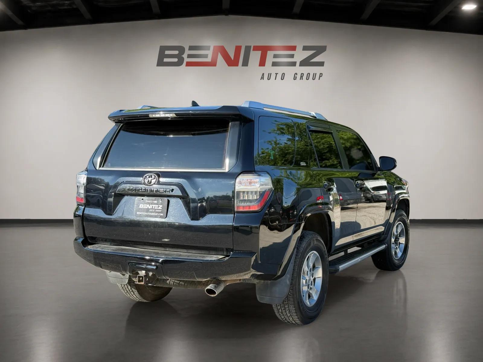 2016 Toyota 4RUNNER SR5 4WD — photo 8