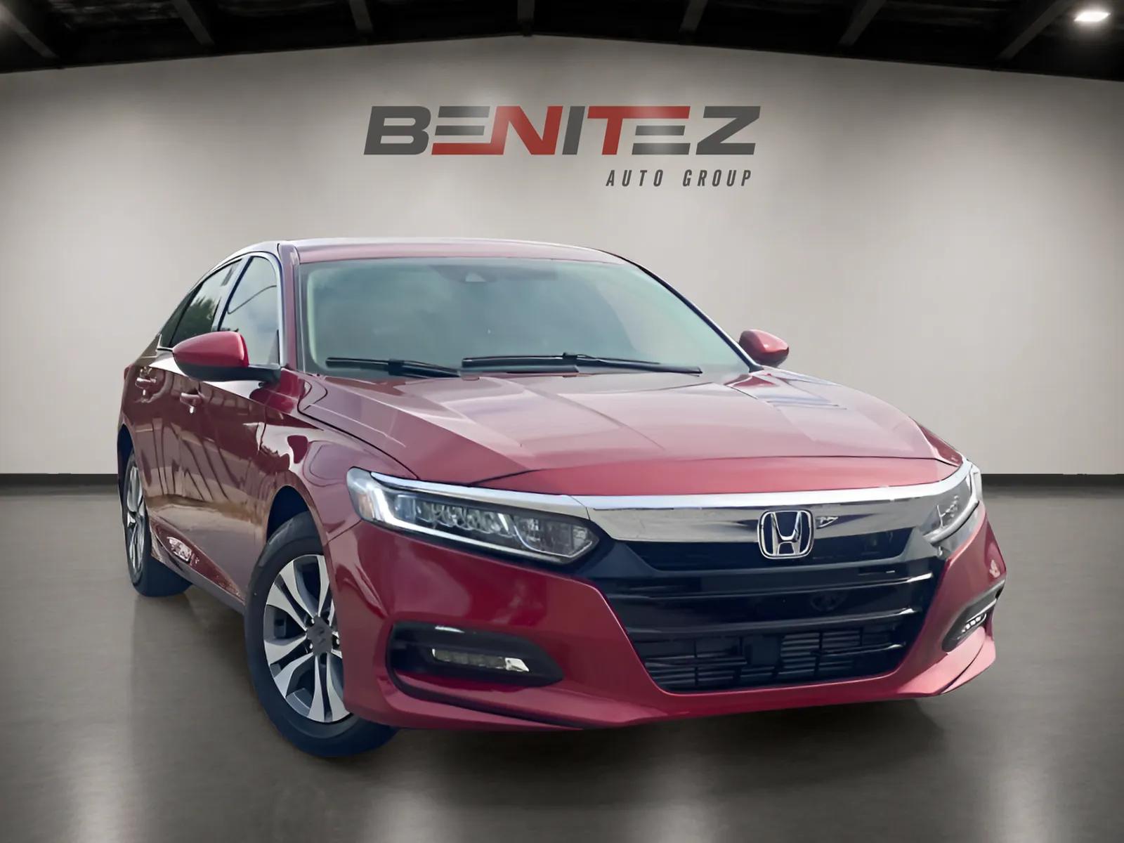 2019 Honda ACCORD LX Sedan — photo 3