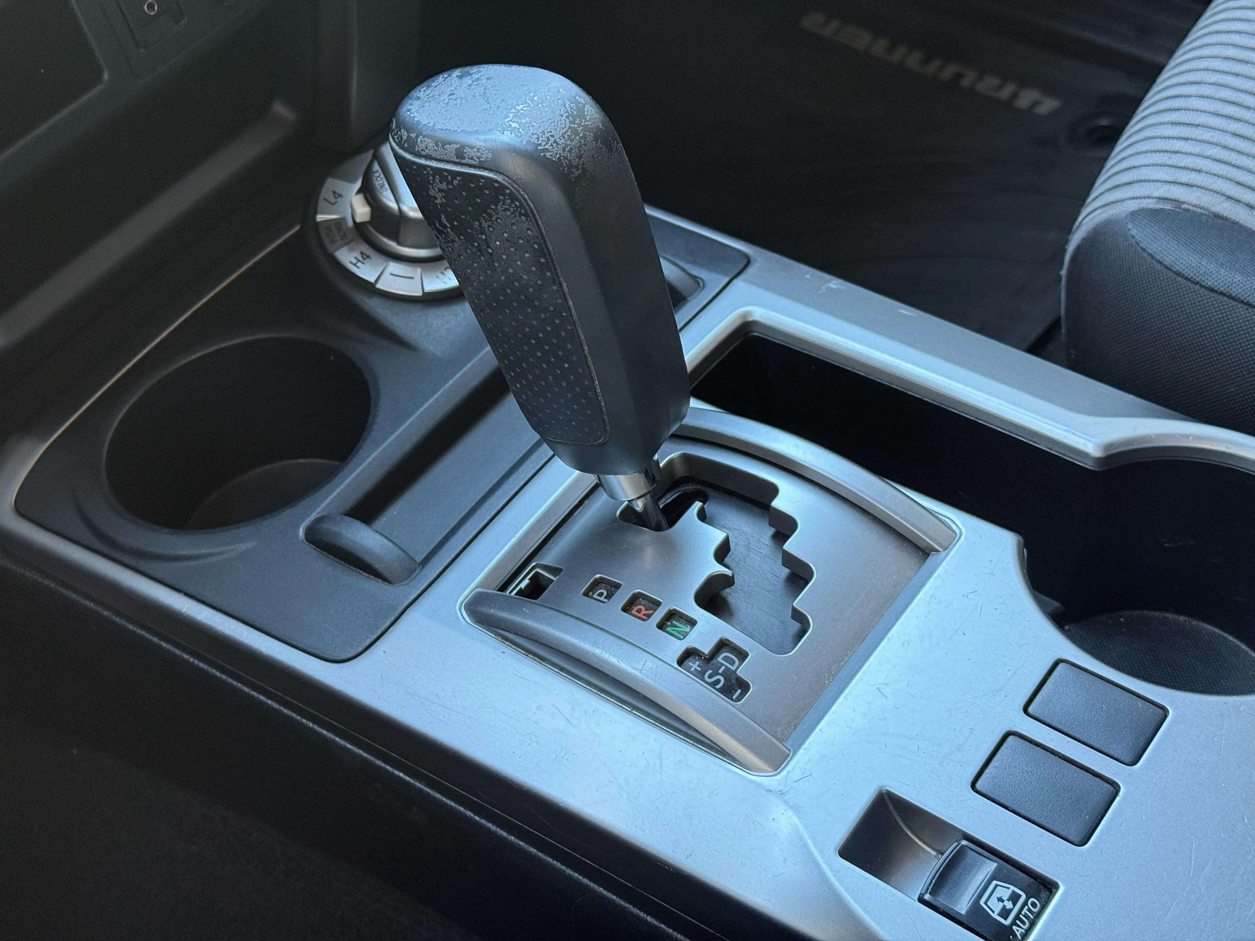 2016 Toyota 4RUNNER SR5 4WD — photo 14