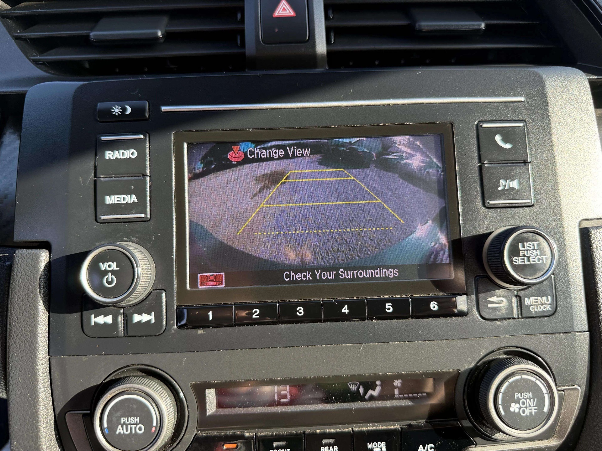 2018 Honda CIVIC HATCHBACK SPORT FWD — photo 17
