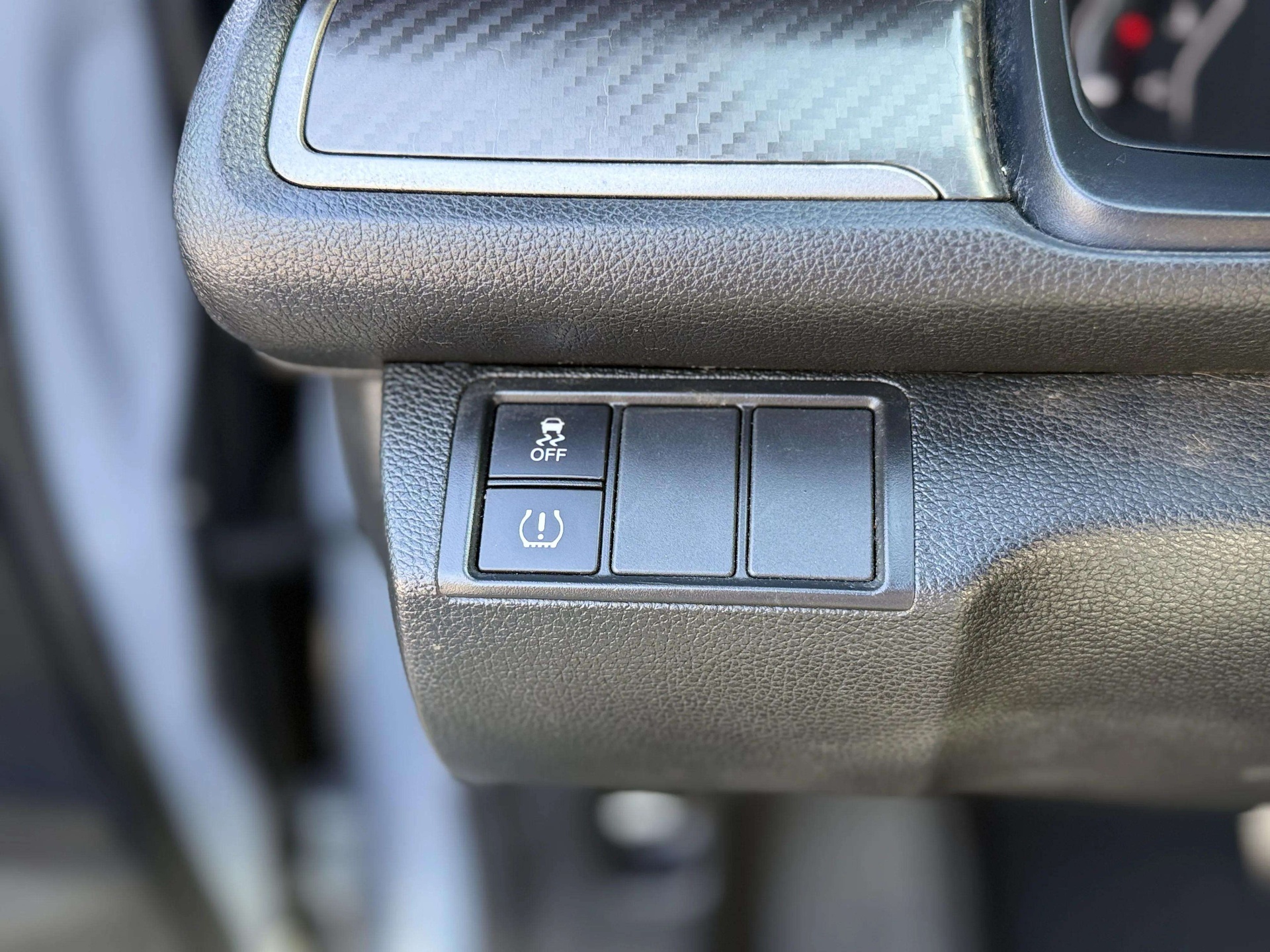 2018 Honda CIVIC HATCHBACK SPORT FWD — photo 21